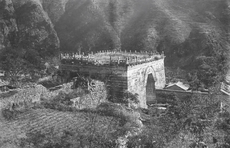 Ảnh Trung Quốc: Bắc Kinh - Di Hòa Viên - Vạn Lý Trường Thành - Chinh phục Bát Đạt Lĩnh - Thượng Hải - Cổ trấn Thất Bảo - Phim trường Thượng Hải