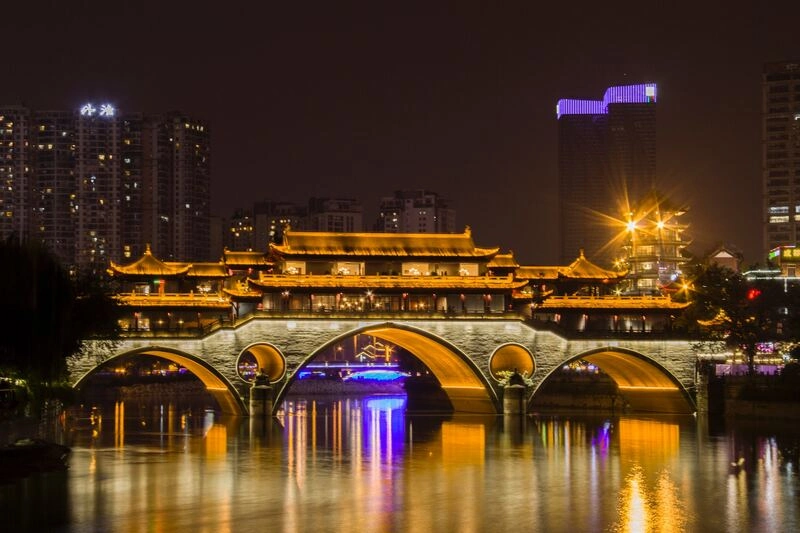 Ảnh Tour Trung Quốc: Thành Đô - Cửu Trại Câu thiên đường hạ giới - công viên Gấu Trúc - Lạc Sơn Đại Phật
